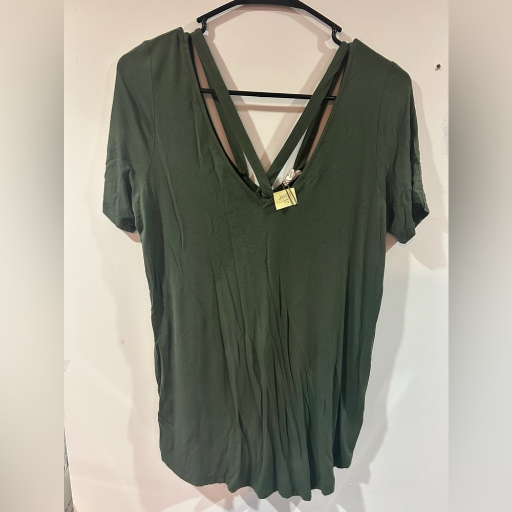 Short sleeve top
